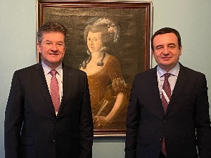 Лајчак и Курти се састали у Минхену