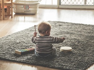 Помоћ мајкама за стан до 50 oдсто, не само за прворођено дете – објављено у Службеном гласнику