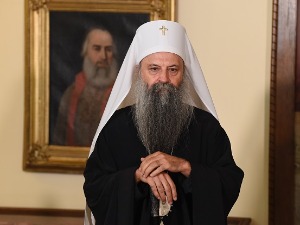 Патријарх Порфирије позвао свештенство и грађане да дају крв