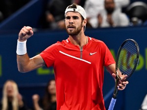 Хачанов наредни ривал Ђоковића у Дубаију