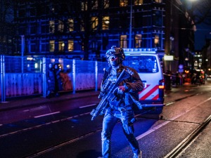 Окончана талачка криза у продавници у центру Амстердама