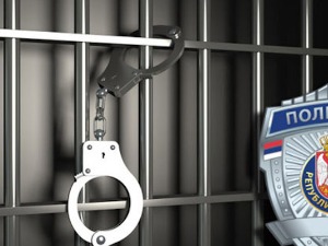 Дала злато и више хиљада евра за скидање црне магије, ухапшени преваранти