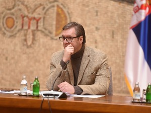 Вучић се у 18.15 обраћа грађанима Србије