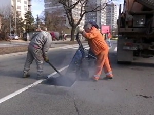 Окановић: Дуг пут до наплате штете на колима због рупе на путу