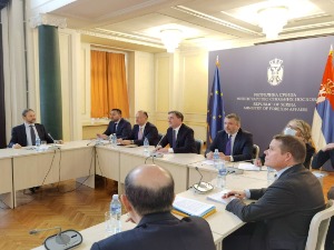 Селаковић са шефом Делегације ЕУ и амбасадорима о закључцима Владе о ситуацији у Украјини