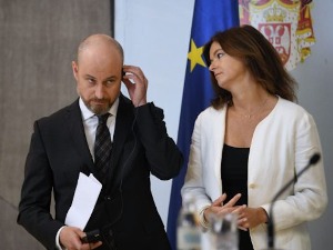 Билчик и Фајон позвали Србију да се усклади са  ЕУ санкцијама