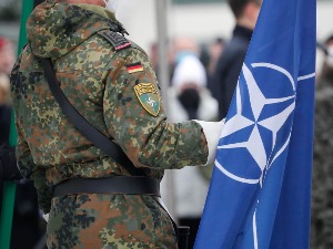 Украјина, НАТО и ванземаљци: Хроника најављеног рата Украјина, НАТО и ванземаљци: Хроника најављеног рата