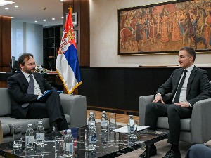 Стефановић са Жиофреом: Србија остаје војно неутрална и уједно отворена за сарадњу