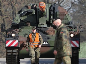 Украјинска криза и суверенизација Европске уније: Наоружавање Немачке у новој геополитичкој подели карата Украјинска криза и суверенизација Европске уније: Наоружавање Немачке у новој геополитичкој подели карата