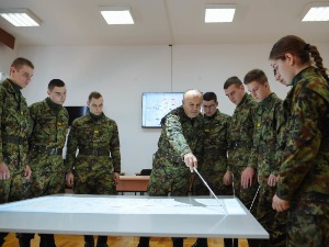 Најсавременија наставна средства у процесу школовања кадета