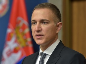 Стефановић: Чиста лаж да се из Србије регрутују борци за допуну руских снага у Украјини