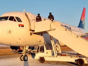 Још једна лажна дојава о бомби у авиону "Ер Србије"