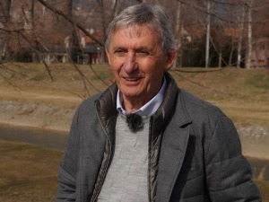 ТВ Лица: Светислав Пешић 1. део 