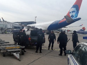 Лажна дојава о бомби у авиону "Ер Србије", трећа за пет дана