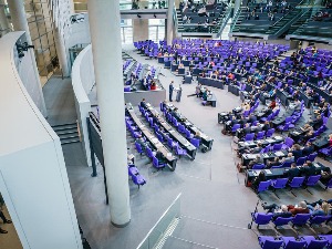 Немачка штампа: Дан срамоте у Бундестагу