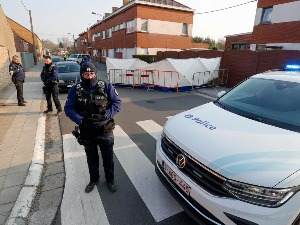 Белгија: Аутомобилом улетео на карневал, шест особа погинуло