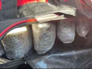 Ухапшено шест чланова организоване криминалне групе, заплењени марихуана и кокаин