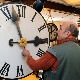 Ноћас се казаљке померају за сат унапред