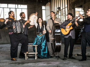 Barcelona Gipsy Balkan Оrchestra, 2. део