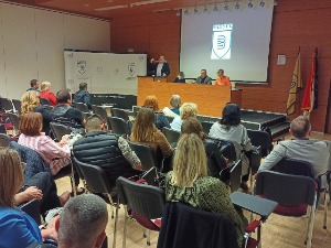 Заштитник грађана са власницима привaтних домова за старе, највећи проблем дуг процес лиценцирања