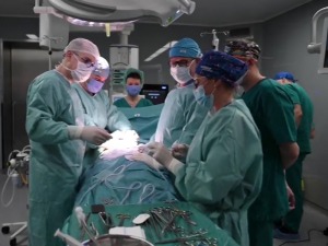 Почеле операције у новом Клиничком центру Србије - више сала, више интервенција  