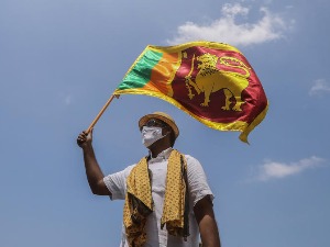 Председник Шри Ланке сменио брата са места министра финансиja