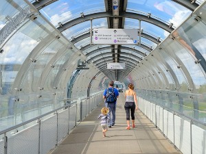 Шта се највише исплати уколико одлучите да путујете авионом – како се мењају цене карата