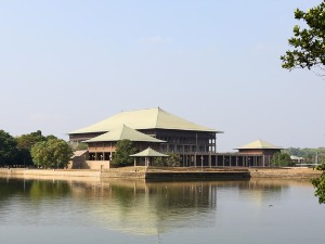 Шри Ланка, распад владајуће коалиције усред немира због несташица