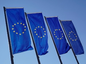 Лајчак: Одржан седми састанак Београда и Приштине о регистарским таблицама