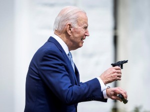 Бајден и "оружје духова", борба против пиштоља кућне израде