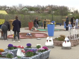 Лавиринт парк у Баточини, забава по приступачним ценама