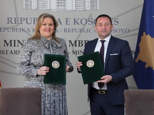 Приштина и Скопље регулишу сарадњу у области одбране и безбедности