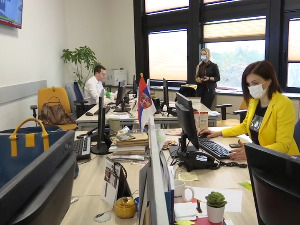 Рад од куће или повратак на посао – од чега зависи одлука