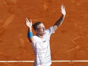 Алехандро Давидович Фокина са Циципасом у финалу Монте Карла