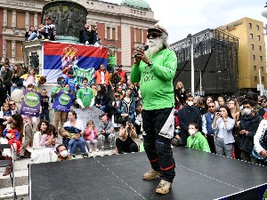 Садгуру: Наука је ту, само треба да је користимо