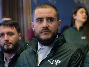 Усаме Зукорлић: Ексхумација мог оца одложена, надамо се међународној експертизи