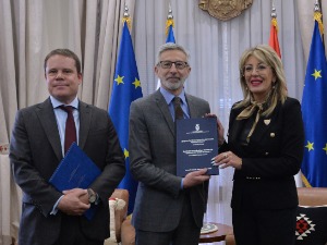 Кошар: Ситуација у Украјини утиче на безбедност Европе, Србија и ЕУ да делују складно