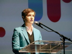 Брнабићева на конференцији "Чувам те": Нулта толеранција за насиље у школама