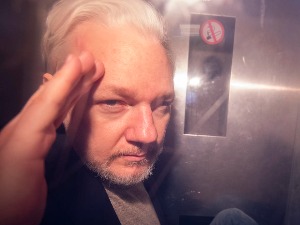 Претпоследњи чин случаја Асанж: Лоше прикривена одмазда Претпоследњи чин случаја Асанж: Лоше прикривена одмазда