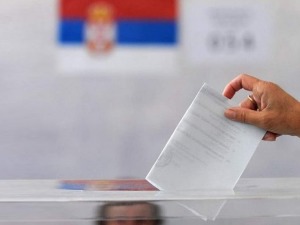 ГИК: На поновљеним изборима победила листа СНС-а