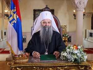 Посланица патријарха Порфирија: Саздани смо као један људски род, молимо се да престане страдање
