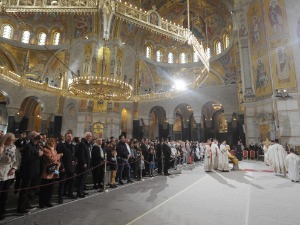 Одржана јутарња Васкршња литургија у Храму Светог Саве