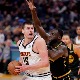 Денвер победио Голден Стејт и остао у плеј-офу