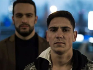 Златни дечко