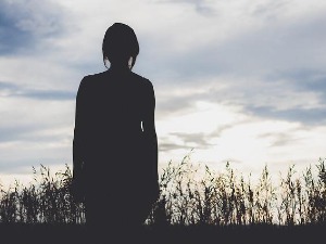 Истраживање: Свака друга млада особа мисли да има симптоме депресије и жели да напусти Србију