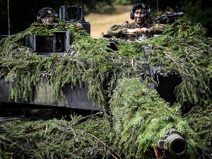 Рат у Украјини, "панцери" на путу за Кијев