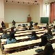 Смањује се број студената у Србији – који су разлози за то
