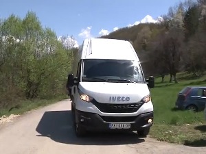 После деценије без организованог превоза, минибус вози до села на обронцима Копаоника