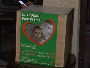 Вукан из Врања још чека помоћ добрих људи да би добио лек