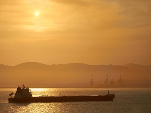 Украјина, заглављени морепловци и страх од мина